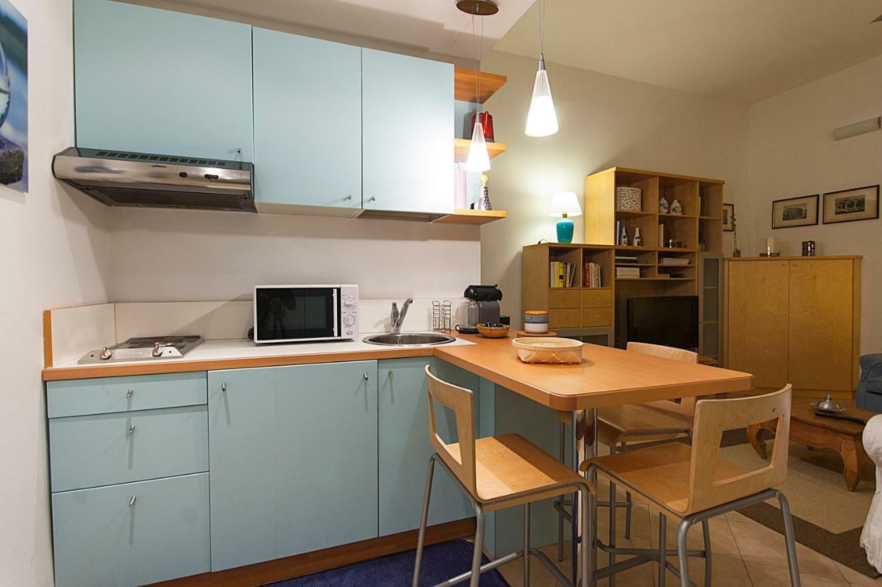 Elegant Apartment In Sant'Ambrogio มิลาน ภายนอก รูปภาพ