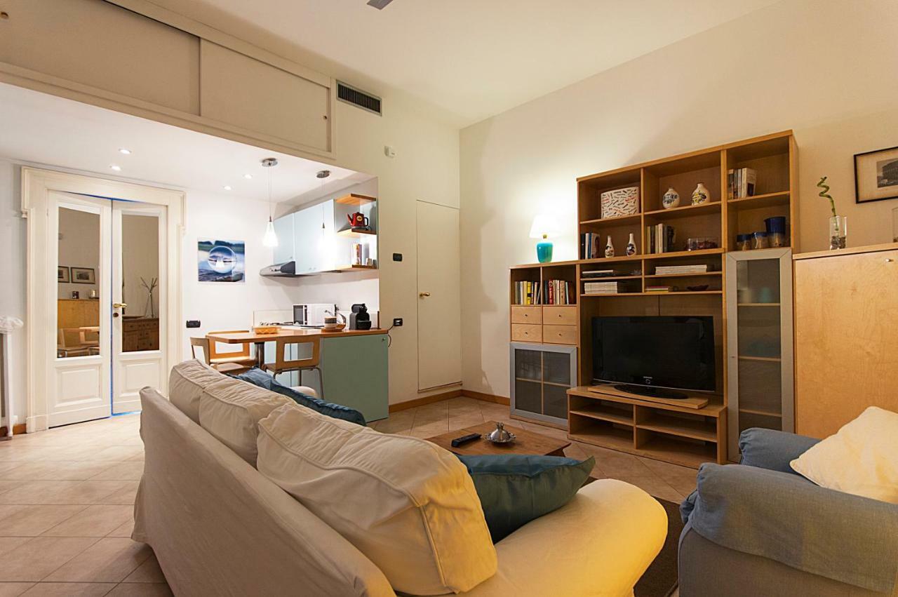 Elegant Apartment In Sant'Ambrogio มิลาน ภายนอก รูปภาพ